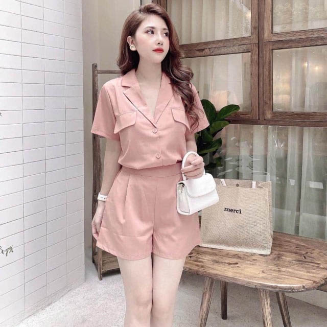 Tuổi Quý Dậu hợp màu gì