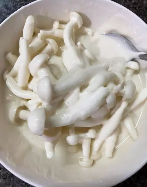 Nấm Linh Chi Trắng lăn bột