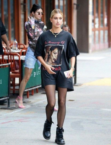 Phối đồ thời trang cho người lùn 1m45 với áo thun