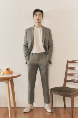 Làm sao để phân biệt blazer và vest