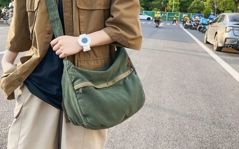 Rập túi đeo chéo có khóa kéo Rập túi đeo chéo có khóa kéo